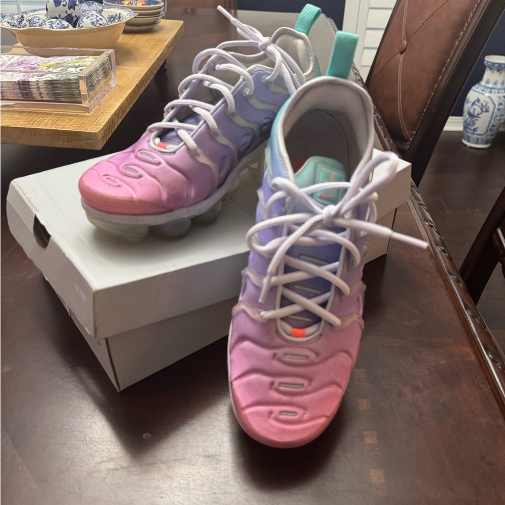 Nike White, pink, purple, and turquoise ombré Air Force 1 with original box